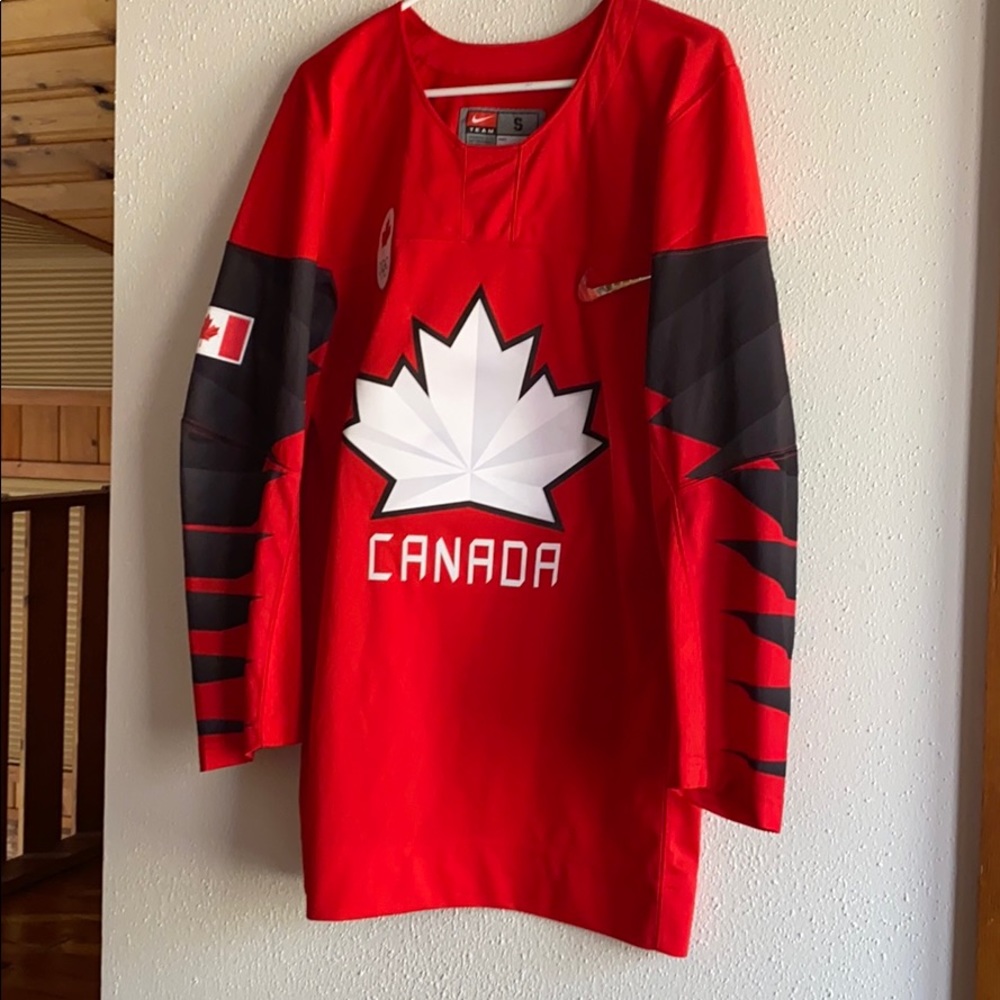 Team Canada Olympic Hockey Jersey